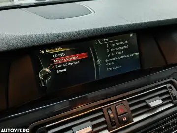 BMW Seria 5 525d xDrive Touring Sport-Aut.