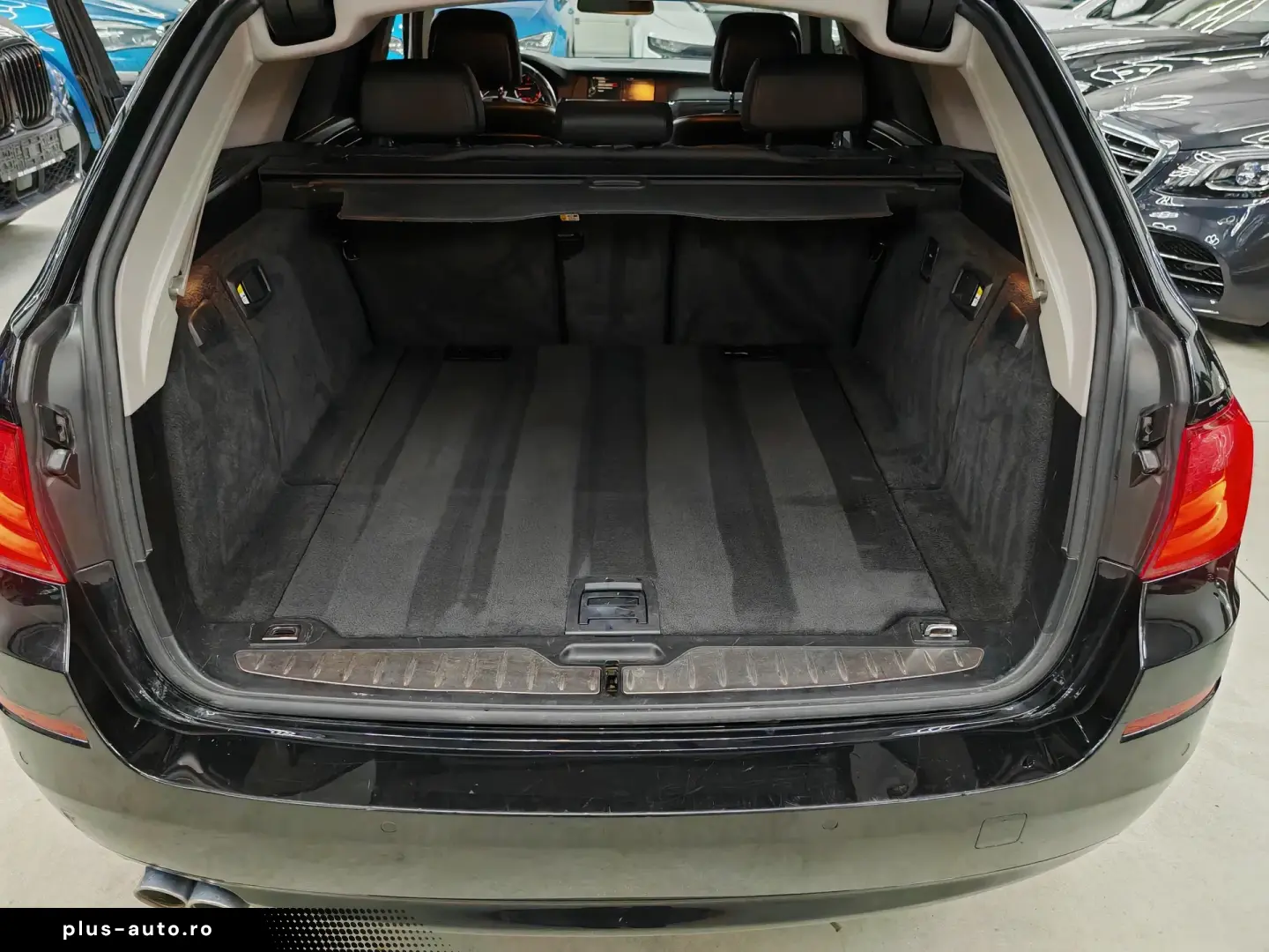 BMW Seria 5 525d xDrive Touring Sport-Aut.