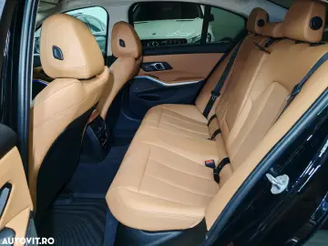 BMW Seria 3 320d AT MHEV