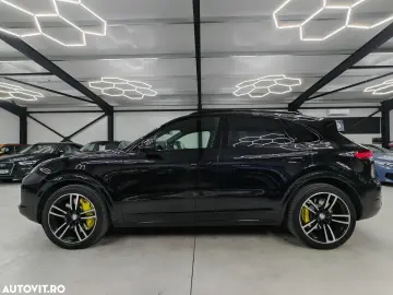 Porsche Cayenne Turbo
