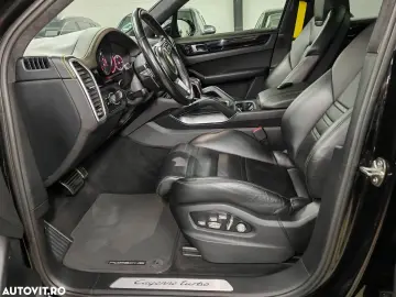 Porsche Cayenne Turbo