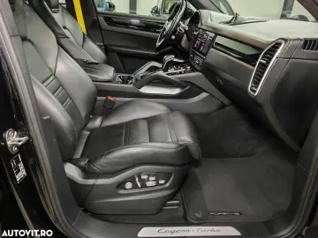 Porsche Cayenne Turbo