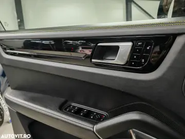 Porsche Cayenne Turbo