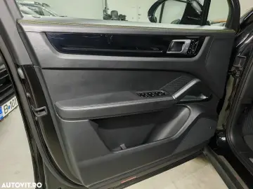 Porsche Cayenne Turbo