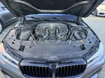 750i Xdrive M-pachet