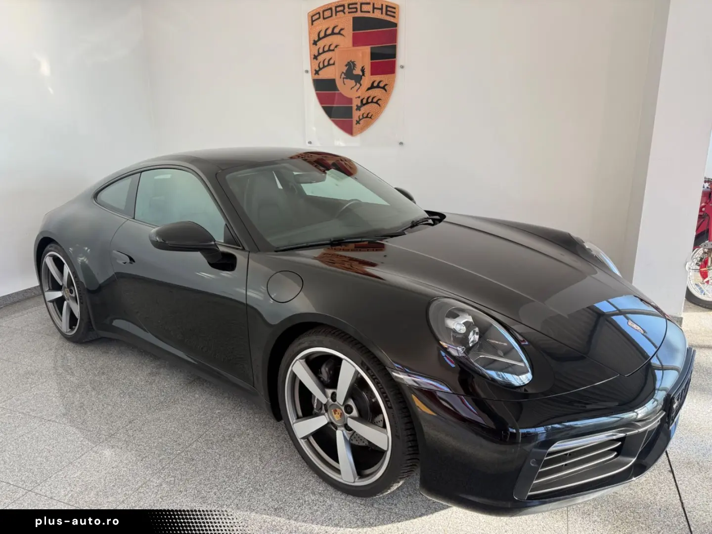 PORSCHE 992 Coupé- Approved  - Vollleder- 21 Zoll