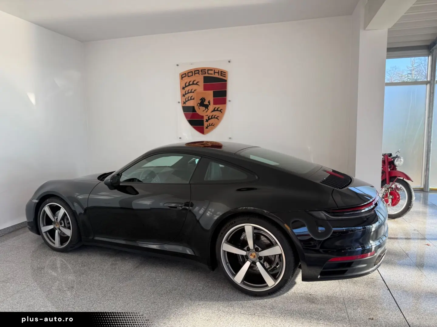 PORSCHE 992 Coupé- Approved  - Vollleder- 21 Zoll
