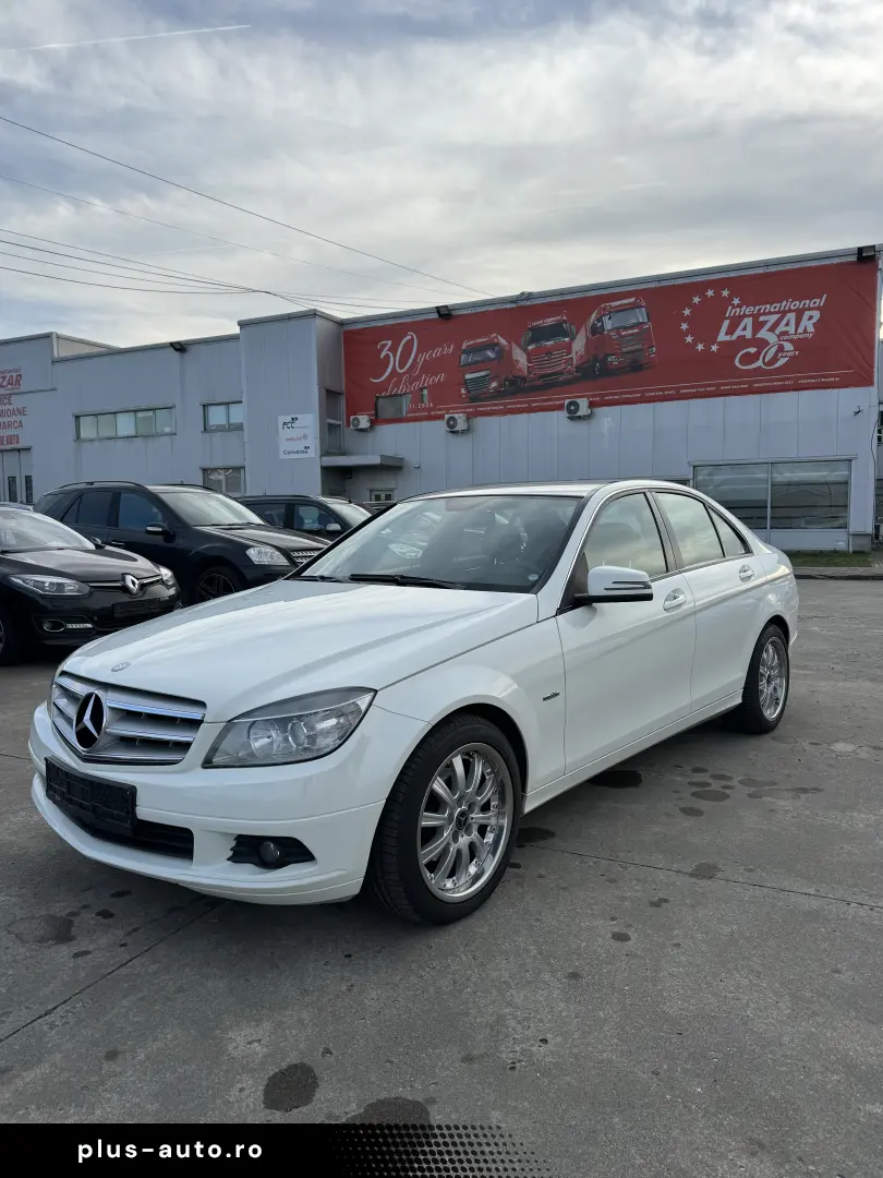 Mercedes-Benz C 220