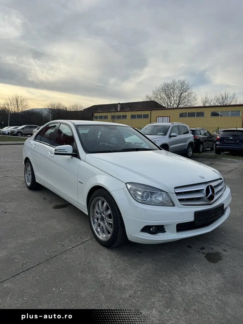 Mercedes-Benz C 220