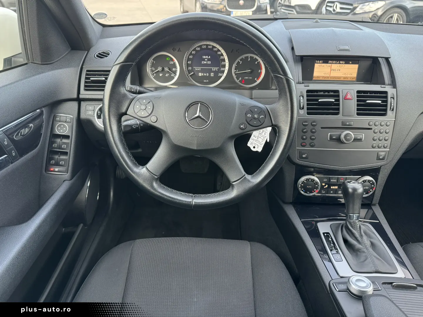 Mercedes-Benz C 220