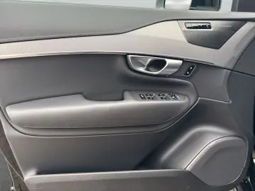 VOLVO XC90 B5 D AWD Plus Bright