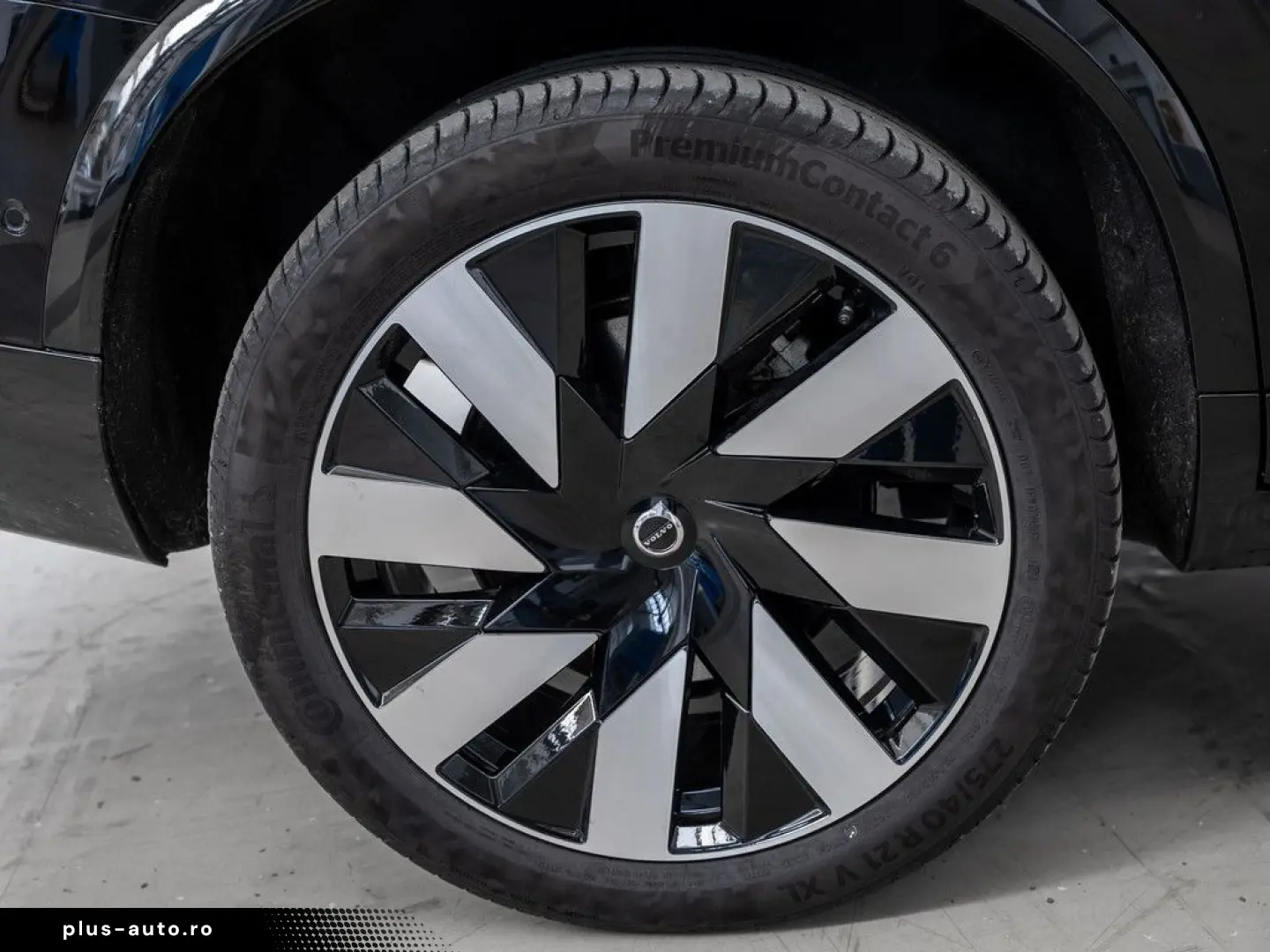 VOLVO XC90 T8 Ultra Dark Plug-In Hybrid AWD LED FACEL.