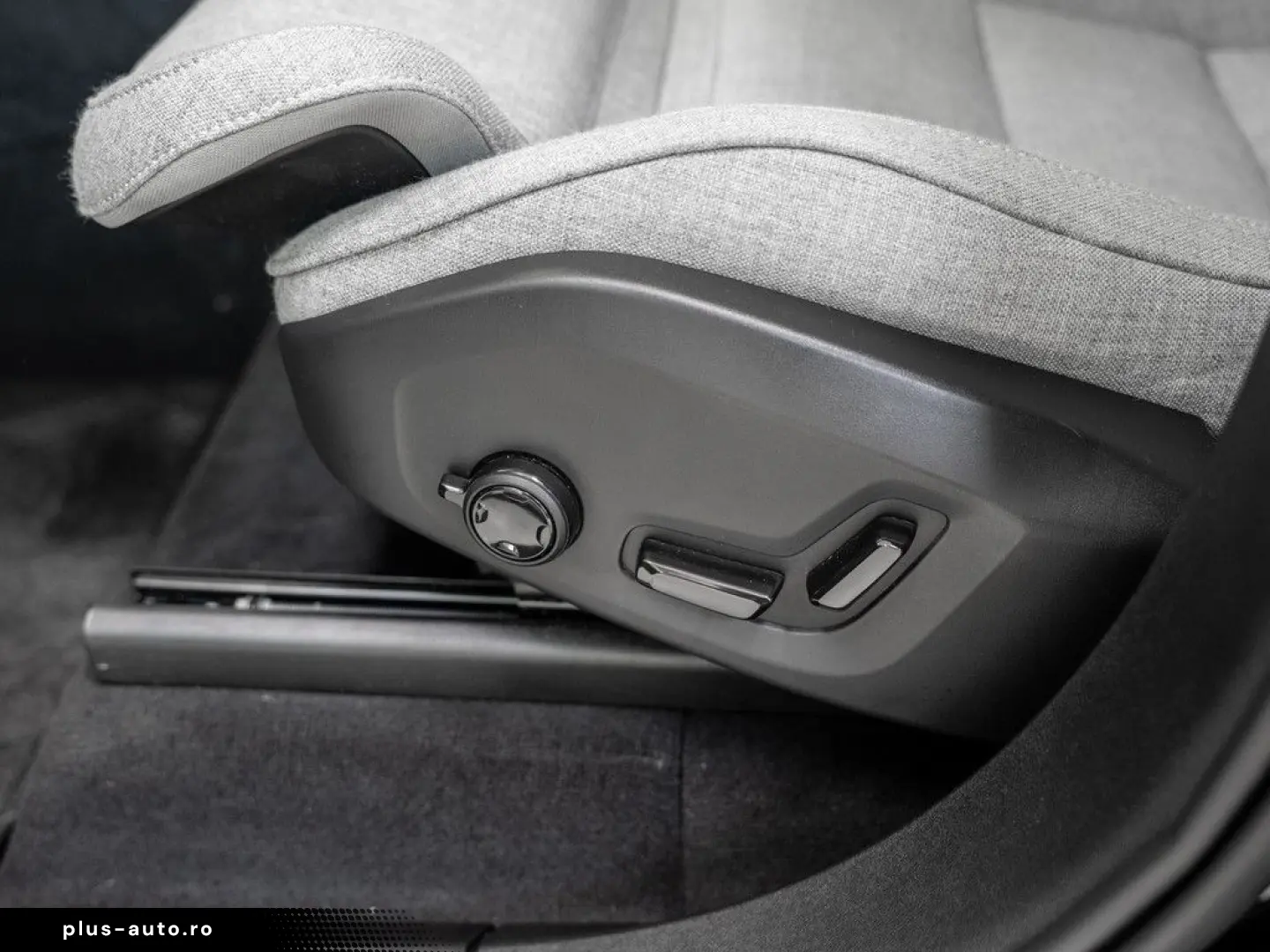 VOLVO XC90 T8 Ultra Dark Plug-In Hybrid AWD LED FACEL.