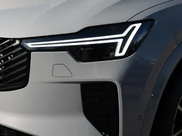 VOLVO XC90 T8 Plus Dark Recharge AWD 7-Locuri Facelift