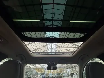 VOLVO XC 60 T6 AWD  Core Plug-In