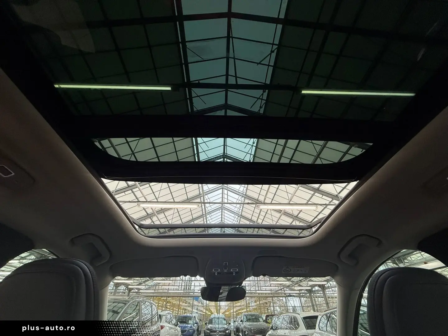 VOLVO XC 60 T6 AWD  Core Plug-In