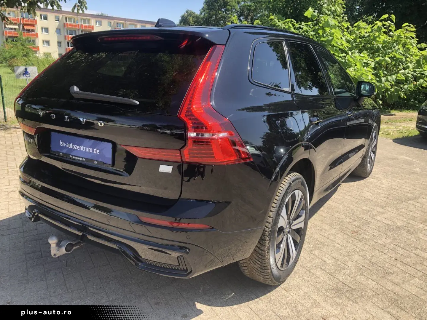 VOLVO XC60 Plus Dark T8 AWD