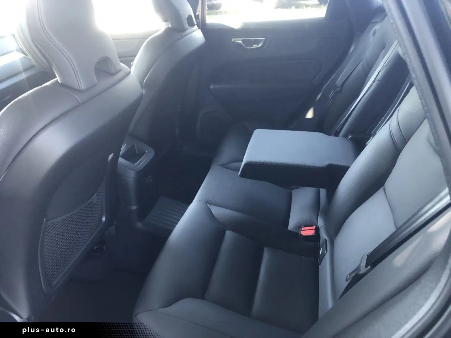 VOLVO XC60 Plus Dark T8 AWD