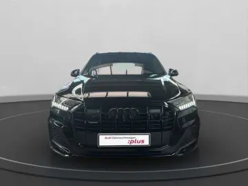 AUDI Q7 55 TFSI quattro S line