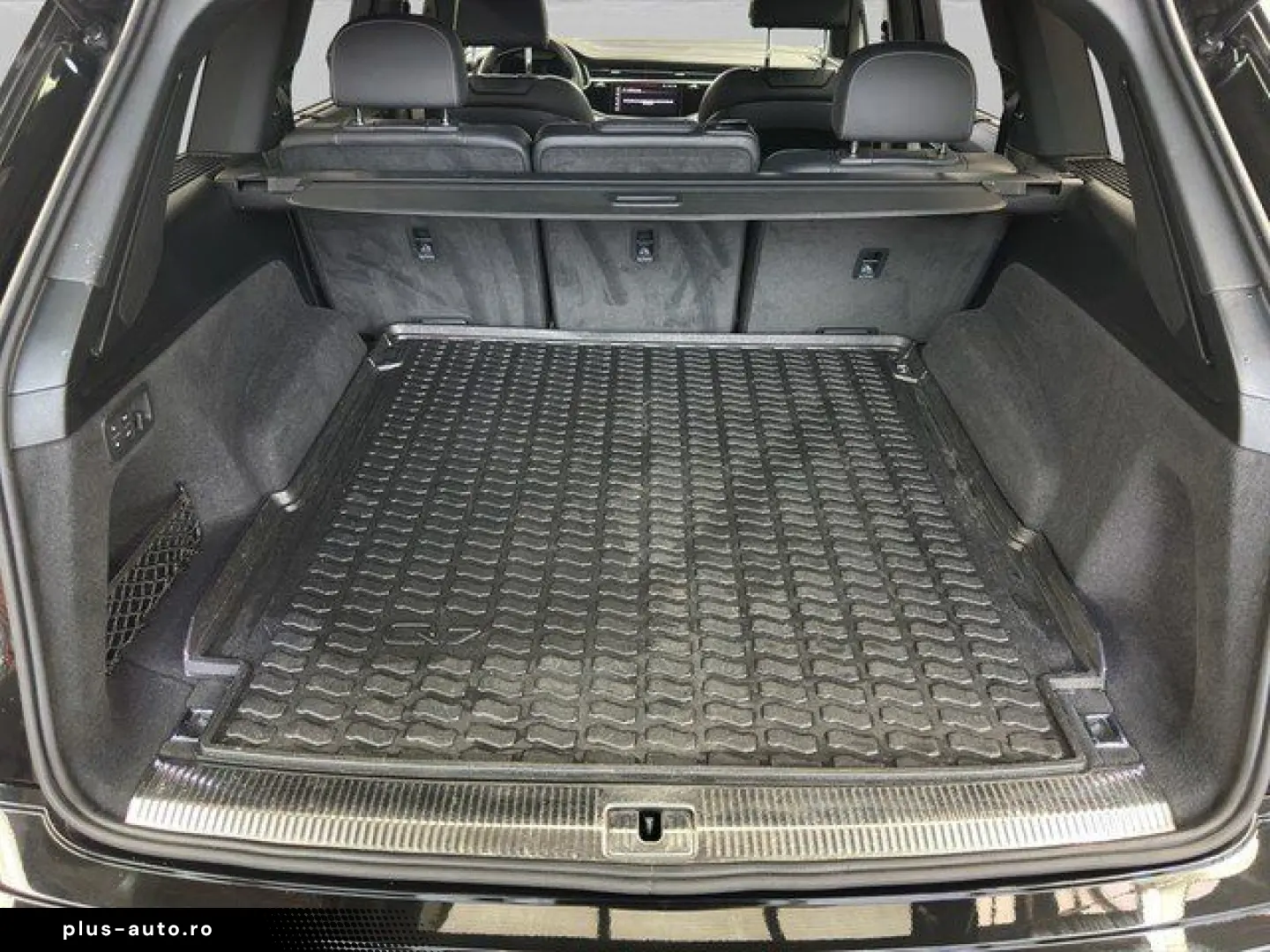 AUDI Q7 55 TFSI quattro S line