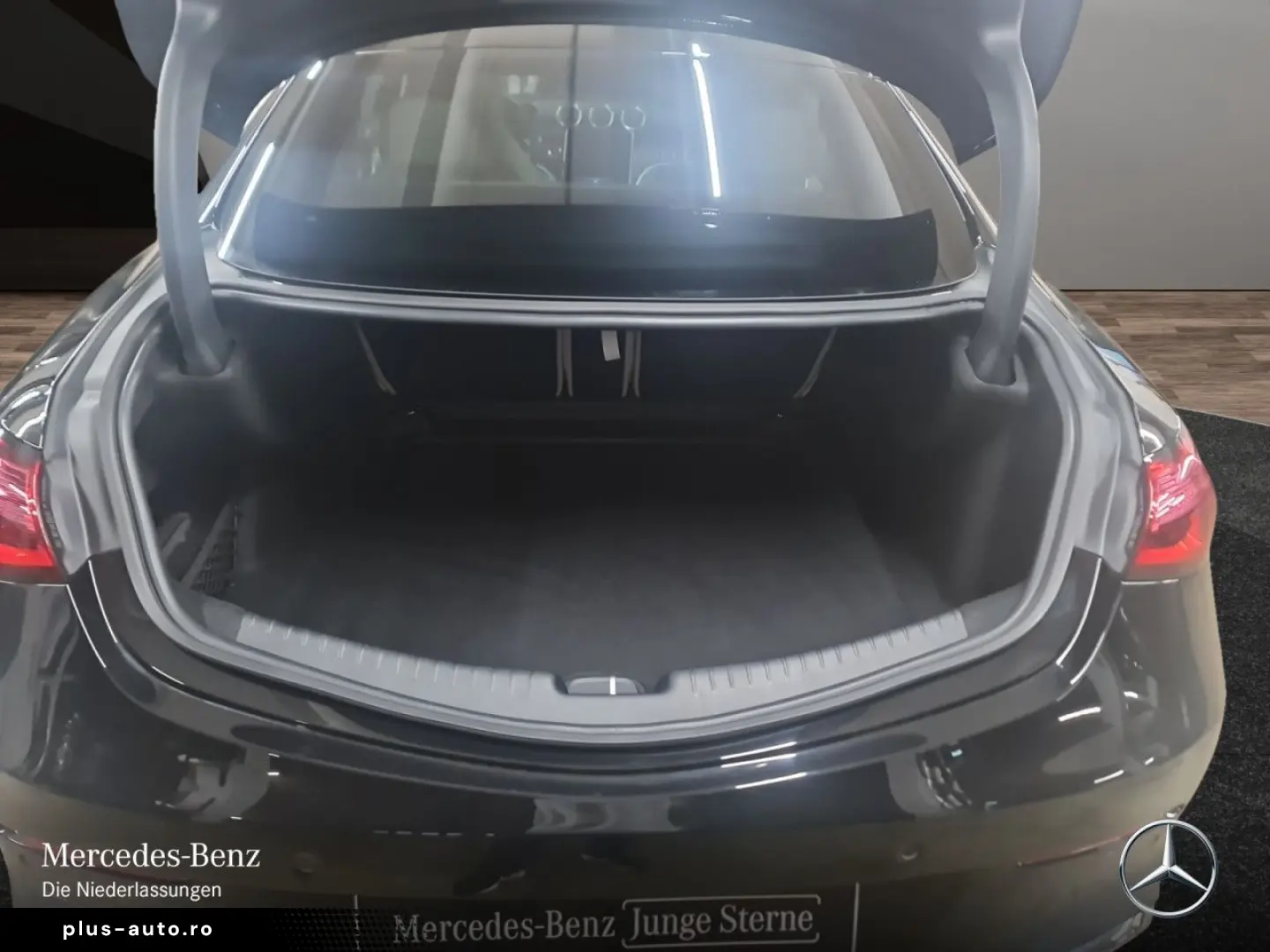 MERCEDES-BENZ CLE 450 4M Cp. AMG Prem. PANO NIGHT