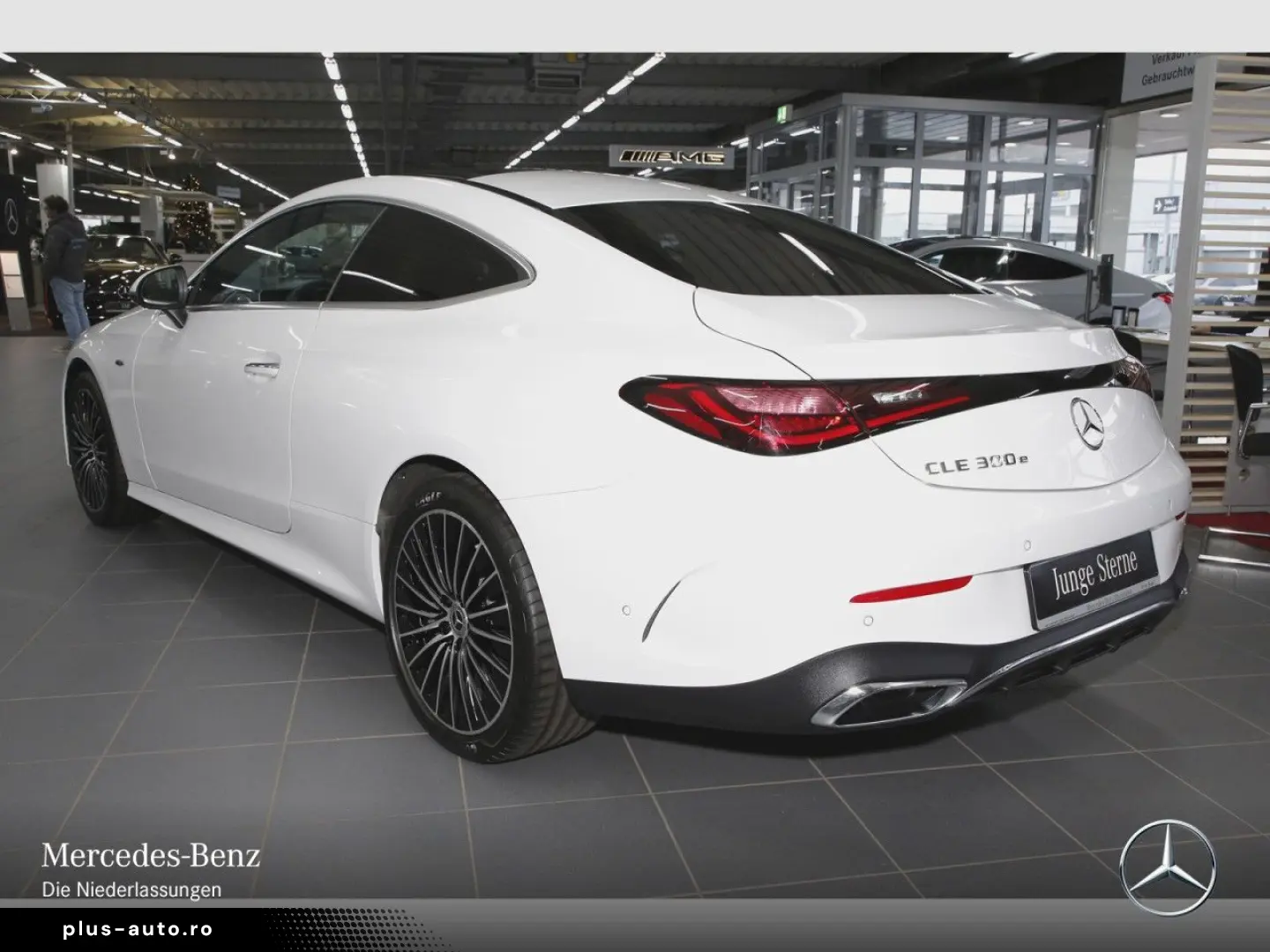 MERCEDES-BENZ CLE 300 e Cp. AMG Advanced  PANO DIGI