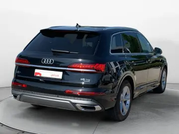 AUDI Q7 50 TDI quattro