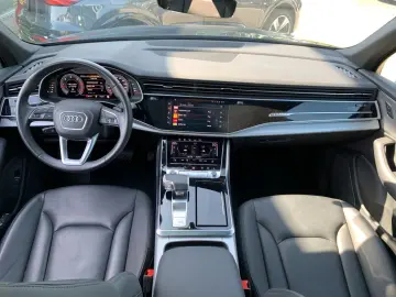 AUDI Q7 50 TDI quattro