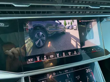 AUDI Q7 50 TDI quattro