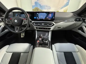 BMW M4 xDrive Competition Sitzlüftung ACC 360  Laser