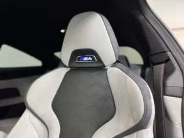 BMW M4 xDrive Competition Sitzlüftung ACC 360  Laser