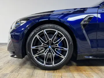 BMW M4 xDrive Competition Sitzlüftung ACC 360  Laser