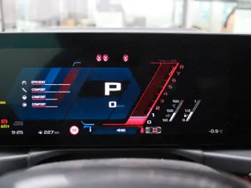 BMW M4 Competition Coupe DriverPack Laser Individual