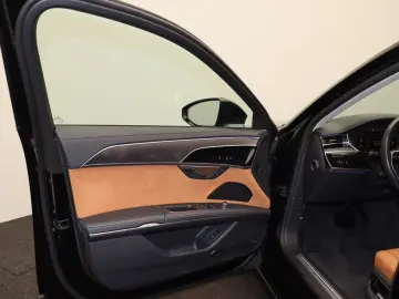 AUDI A8 50 TDI quattro S line Matrix Navi B&O ACC