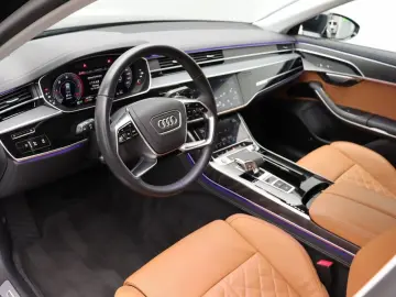 AUDI A8 50 TDI quattro S line Matrix Navi B&O ACC