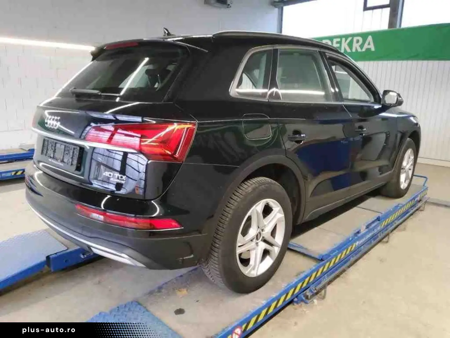 AUDI Q5 quattro 40 TDI S-tronic