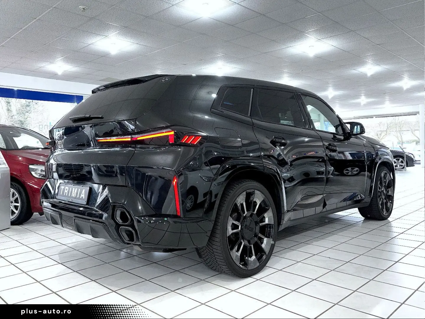 BMW XM BOWERS & WILKINS   SOFT CLOSE   360