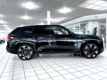 BMW XM BOWERS & WILKINS   SOFT CLOSE   360