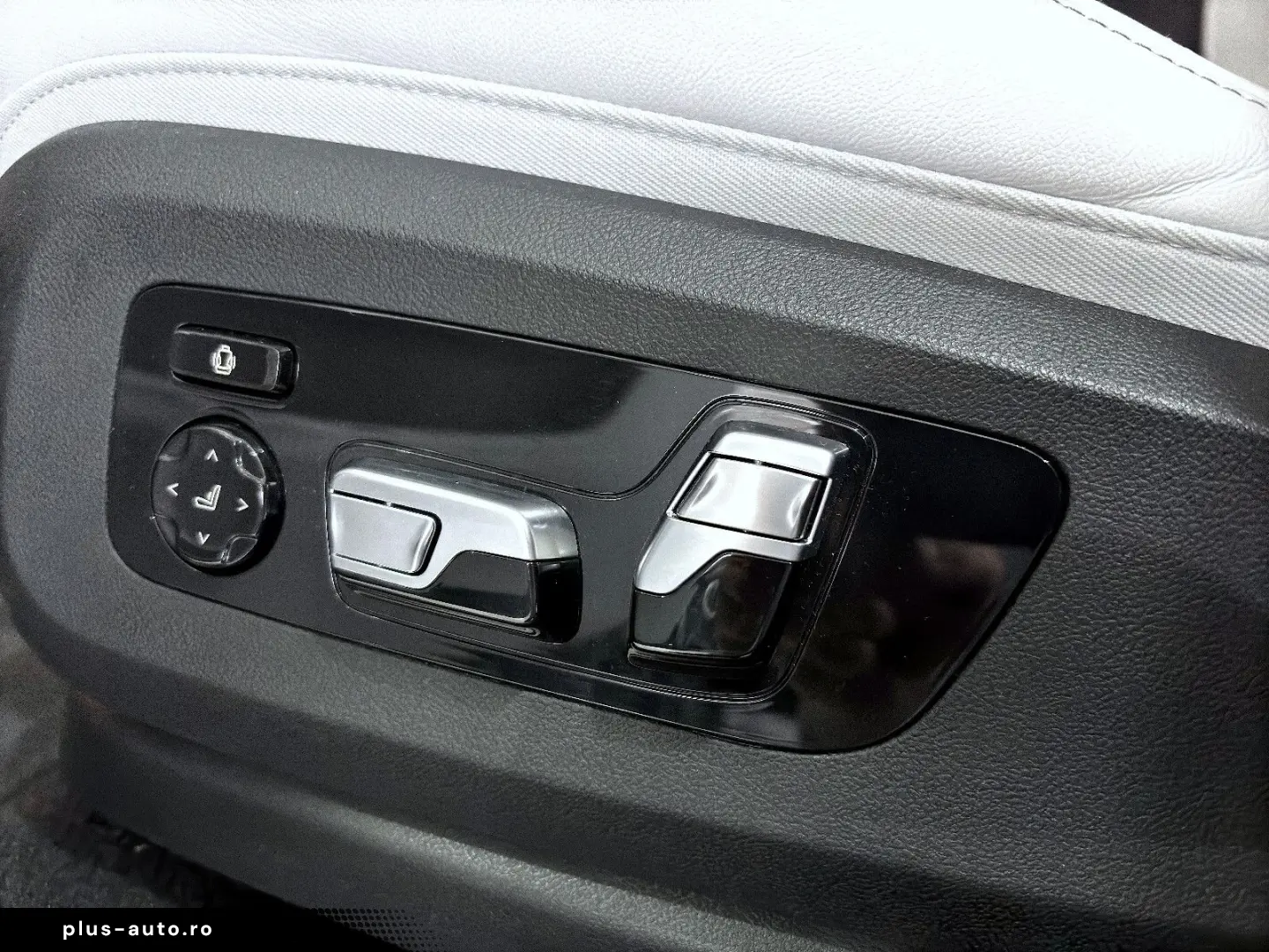 BMW XM BOWERS & WILKINS   SOFT CLOSE   360