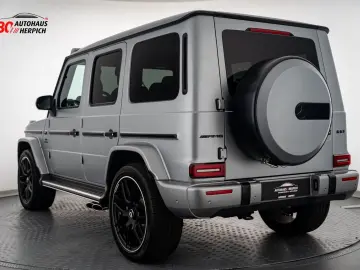 MERCEDES-BENZ G 63 AMG Performance Technik Night