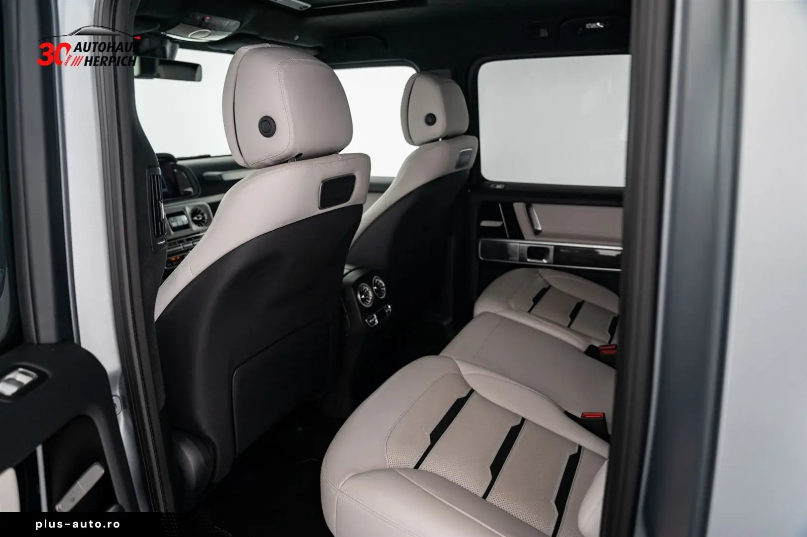 MERCEDES-BENZ G 63 AMG Performance Technik Night