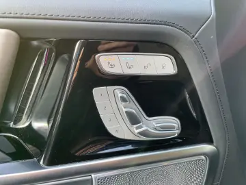 MERCEDES-BENZ G 63 AMG  Performance