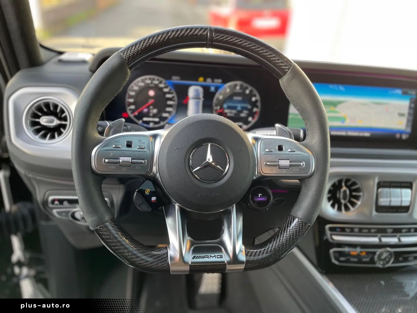 MERCEDES-BENZ G 63 AMG  Performance