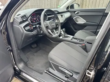 AUDI Q3 35 TFSI advanced
