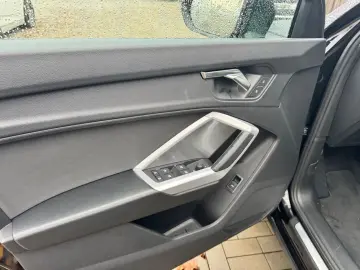 AUDI Q3 35 TFSI advanced
