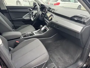 AUDI Q3 35 TFSI advanced
