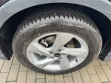 AUDI Q3 35 TFSI advanced
