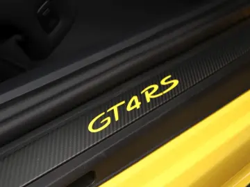 PORSCHE Cayman GT4 RS  Weissach  CLUBSPORT LIFT 90L TANK