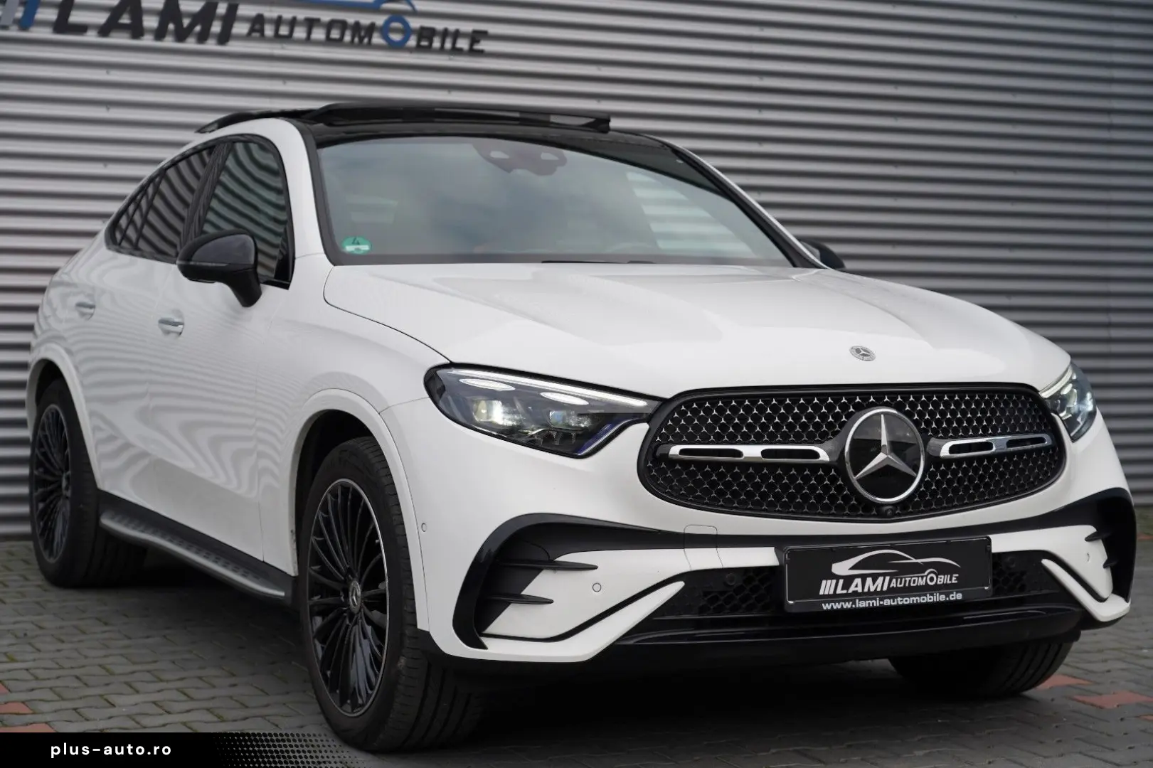MERCEDES-BENZ GLC300d Coupe 4M AMG PREMIUM  HUD 360 AHK PANO