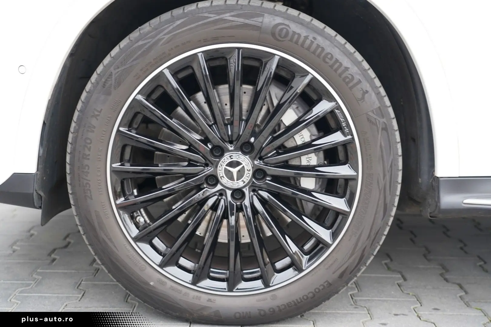 MERCEDES-BENZ GLC300d Coupe 4M AMG PREMIUM  HUD 360 AHK PANO